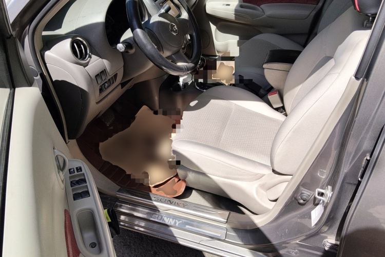 Used Nissan Sunny 2011 1.5XE CVT Comfort Edition Driver Seat