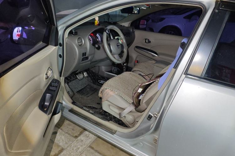 Used Nissan Sunny 2011 1.5XL CVT Luxury Edition Driver Seat