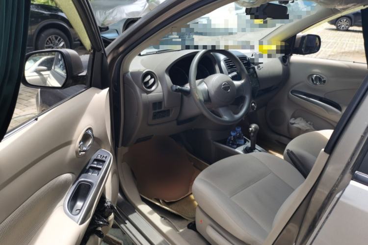 Used Nissan Sunny 2011 1.5XL CVT Luxury Edition Driver Seat