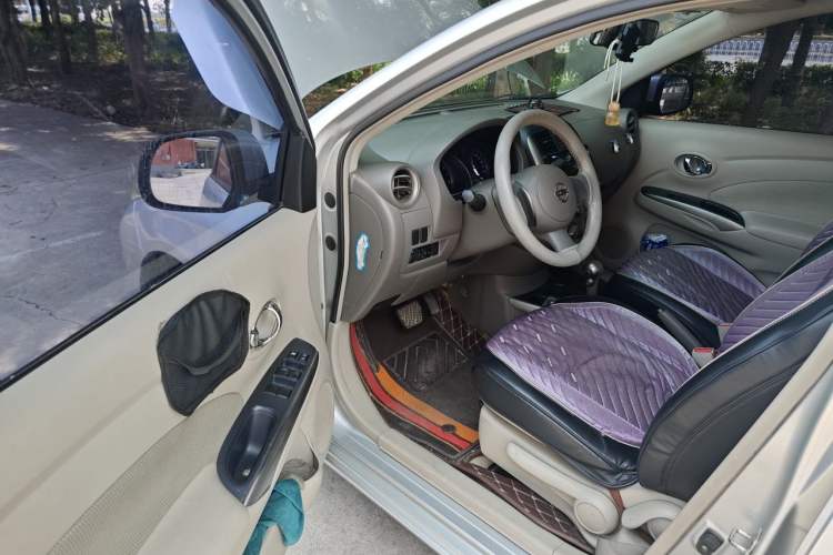 Used Nissan Sunny 2011 1.5XL CVT Luxury Edition Driver Seat