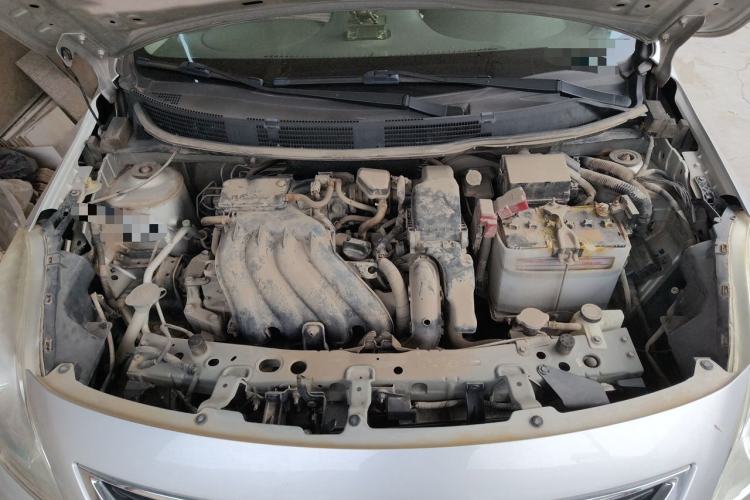 Used Nissan Sunny 2011 1.5XE Manual Comfort Edition Engine Bay