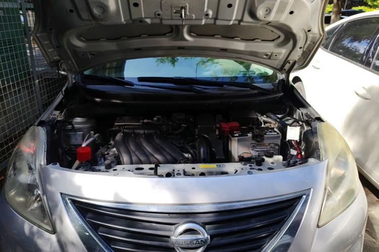 Used Nissan Sunny 2011 1.5XE CVT Comfort Edition Engine Bay