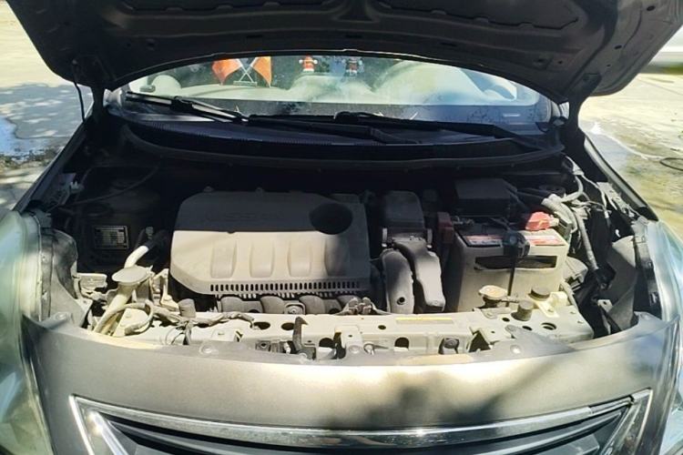Used Nissan Sunny 2011 1.5XL Manual Deluxe Edition Engine Bay