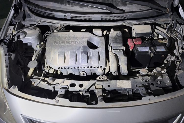 Used Nissan Sunny 2011 1.5XV Manual Luxury Edition Engine Bay