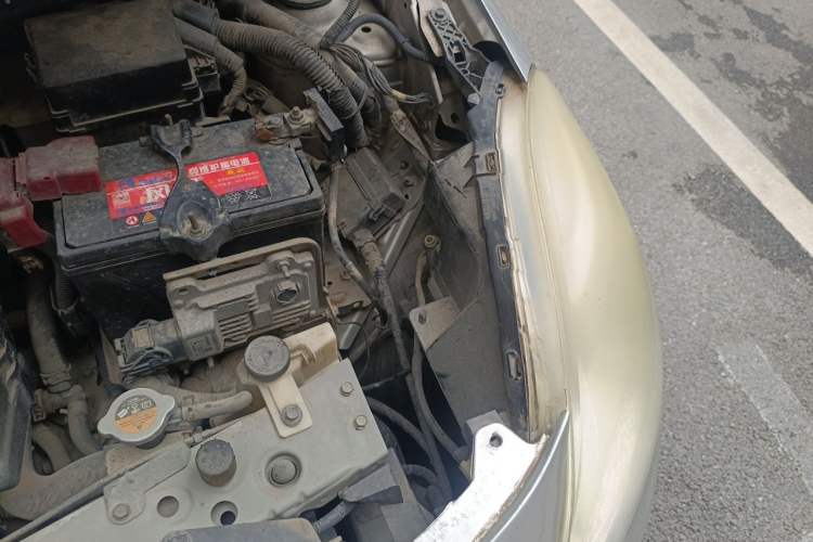 Used Nissan Sunny 2011 1.5XL CVT Luxury Edition Engine Bay Left