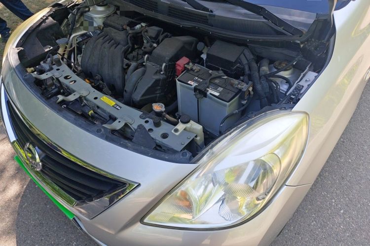 Used Nissan Sunny 2011 1.5XE Manual Comfort Edition Engine Bay Left