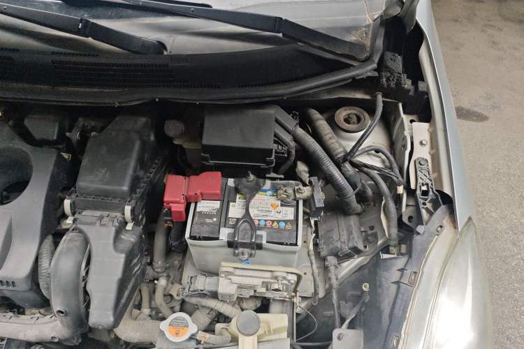 Used Nissan Sunny 2011 1.5XL CVT Luxury Edition Engine Bay Left