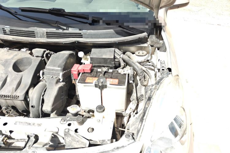 Used Nissan Sunny 2011 1.5XV Manual Luxury Edition Engine Bay Left