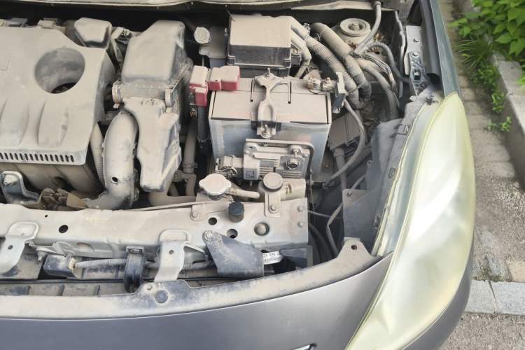 Used Nissan Sunny 2011 1.5XL CVT Luxury Edition Engine Bay Left
