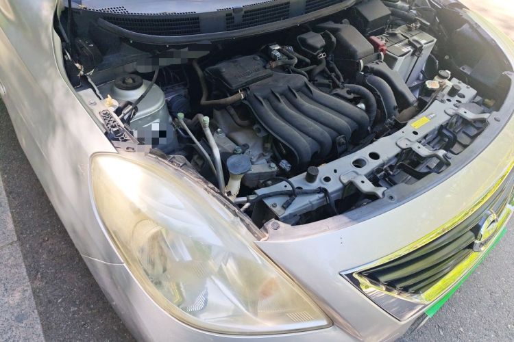 Used Nissan Sunny 2011 1.5XE Manual Comfort Edition Engine Bay Right