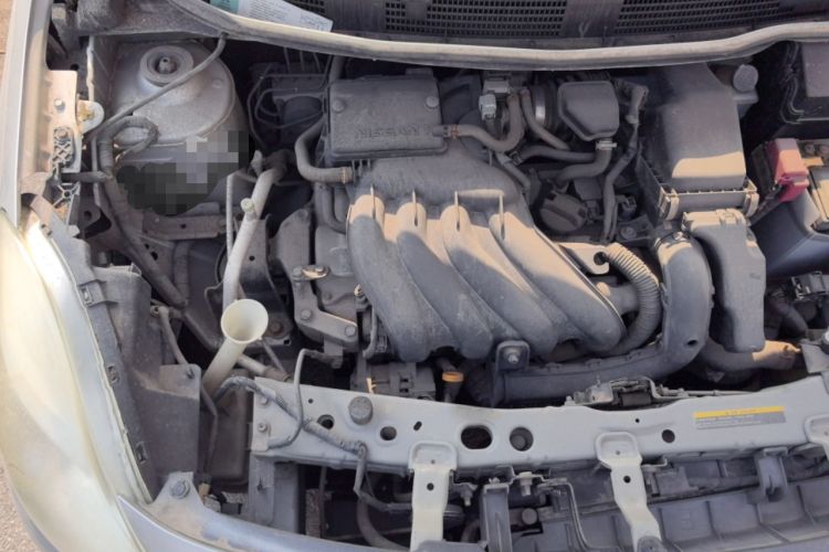 Used Nissan Sunny 2011 1.5XE CVT Comfort Edition Engine Bay Right