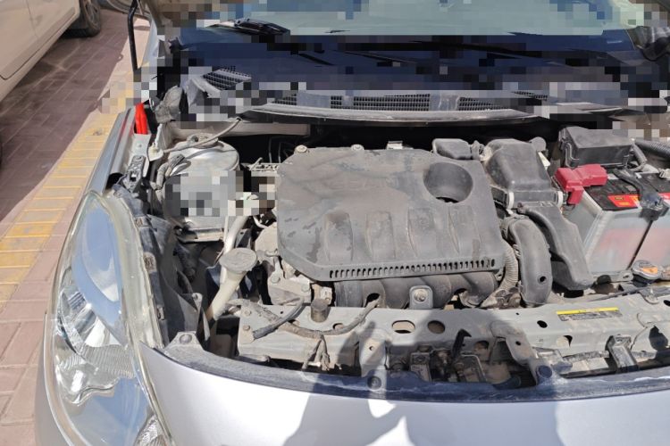 Used Nissan Sunny 2011 1.5XV Manual Luxury Edition Engine Bay Right