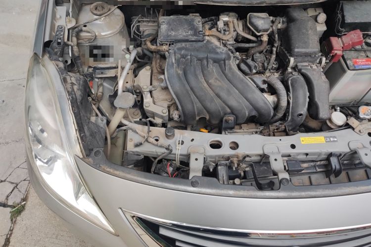 Used Nissan Sunny 2011 1.5XE Manual Comfort Edition Engine Bay Right