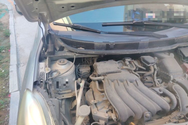 Used Nissan Sunny 2011 1.5XE CVT Comfort Edition Engine Bay Right