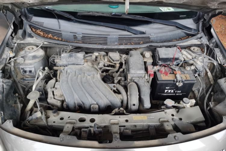 Used Nissan Sunny 2011 1.5XE Manual Comfort Edition Engine Bay