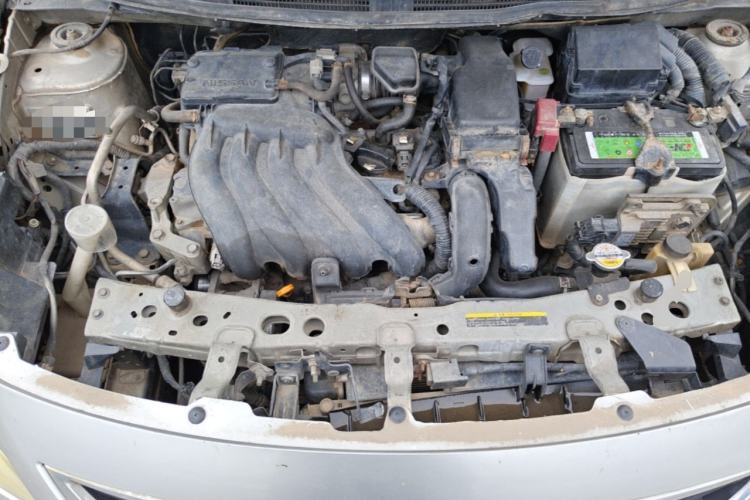 Used Nissan Sunny 2011 1.5XE CVT Comfort Edition Engine Bay