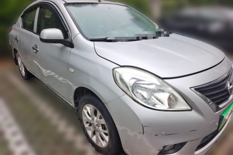Used Nissan Sunny 2011 1.5XE CVT Comfort Edition Front Right 45 Deg