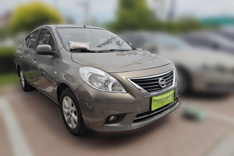 Used Nissan Sunny 2011 1.5XL CVT Luxury Edition Front Right 45 Deg