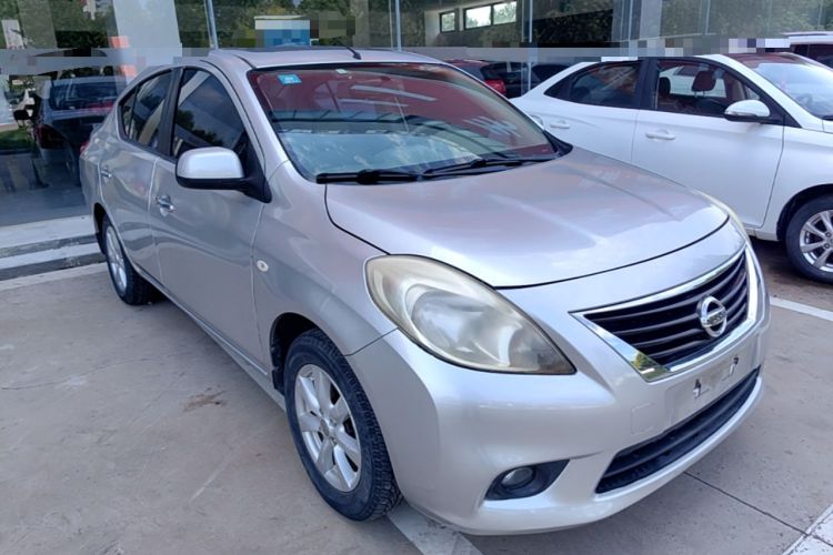 Used Nissan Sunny 2011 1.5XL Manual Deluxe Edition Front Right 45 Deg