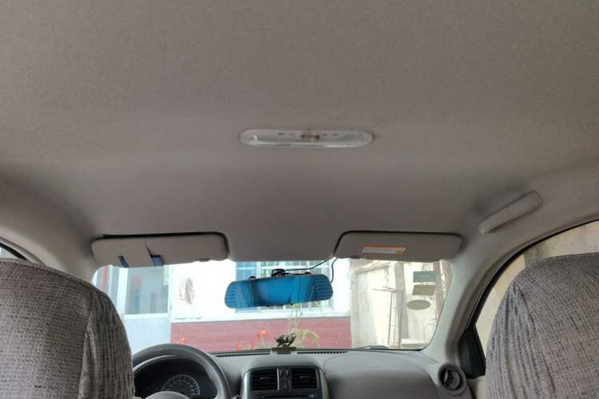Used Nissan Sunny 2011 1.5XE Manual Comfort Edition Headliner