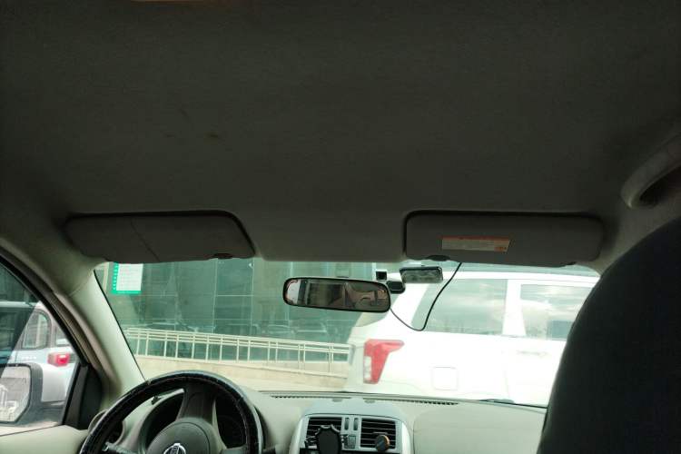 Used Nissan Sunny 2011 1.5XE Manual Comfort Edition Headliner