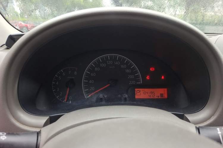 Used Nissan Sunny 2011 1.5XE CVT Comfort Edition Instrument Cluster