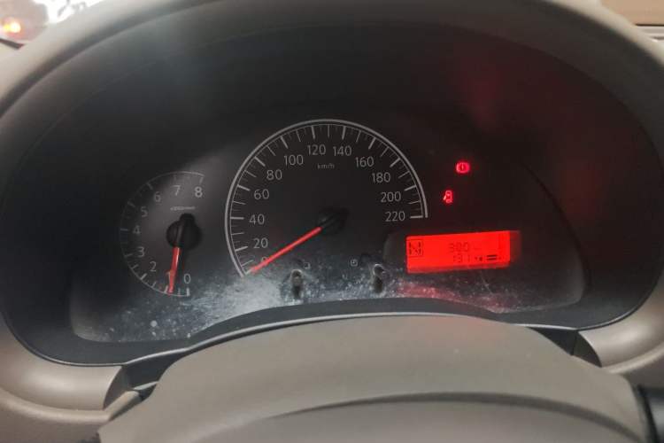 Used Nissan Sunny 2011 1.5XE CVT Comfort Edition Instrument Cluster