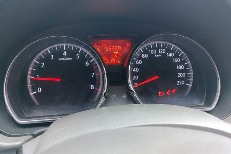 Used Nissan Sunny 2011 1.5XL Manual Deluxe Edition Instrument Cluster