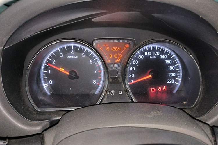 Used Nissan Sunny 2011 1.5XV Manual Luxury Edition Instrument Cluster