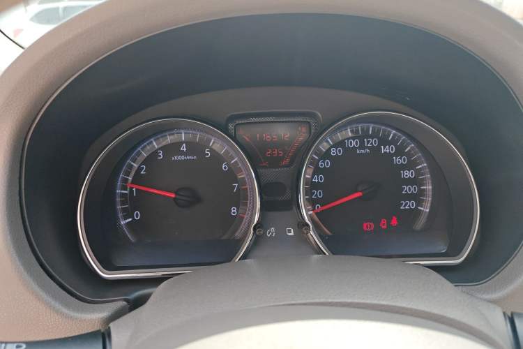 Used Nissan Sunny 2011 1.5XV Manual Luxury Edition Instrument Cluster