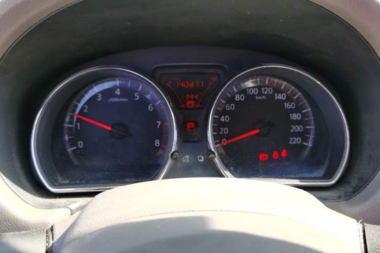 Used Nissan Sunny 2011 1.5XL CVT Luxury Edition Instrument Cluster