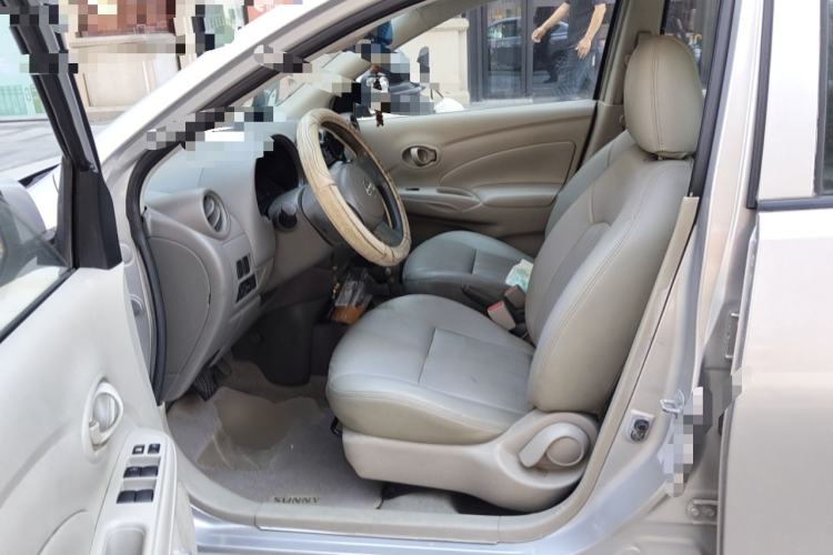 Used Nissan Sunny 2011 1.5XE CVT Comfort Edition Left Front Seat