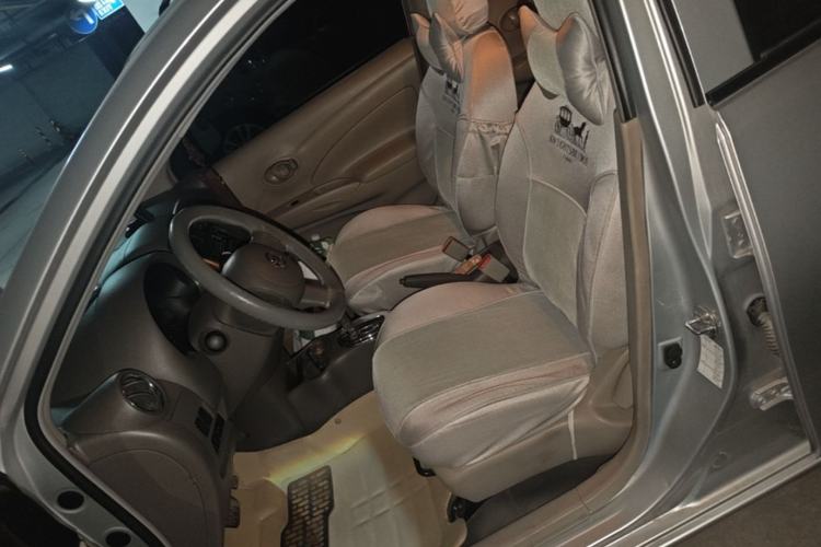 Used Nissan Sunny 2011 1.5XE CVT Comfort Edition Left Front Seat