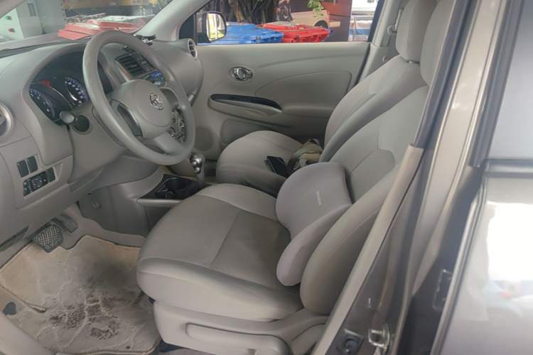 Used Nissan Sunny 2011 1.5XL CVT Luxury Edition Left Front Seat