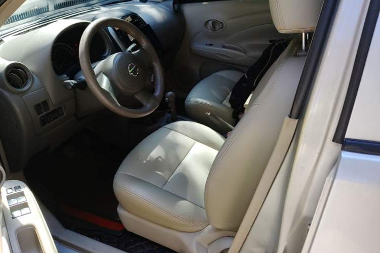 Used Nissan Sunny 2011 1.5XE CVT Comfort Edition Left Front Seat
