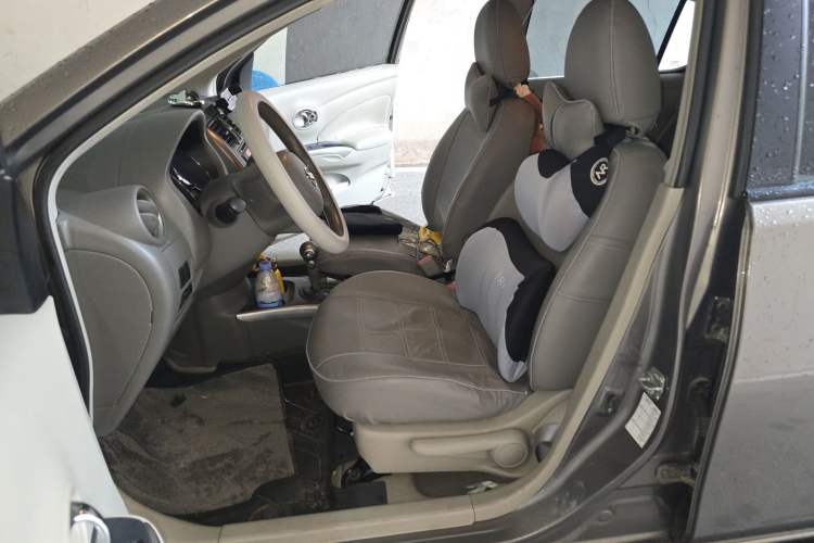 Used Nissan Sunny 2011 1.5XL CVT Luxury Edition Left Front Seat