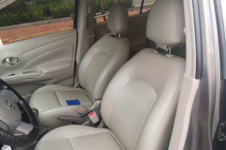 Used Nissan Sunny 2011 1.5XE Manual Comfort Edition Left Front Seat
