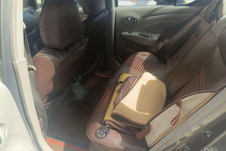 Used Nissan Sunny 2011 1.5XE Manual Comfort Edition Left Rear Seat