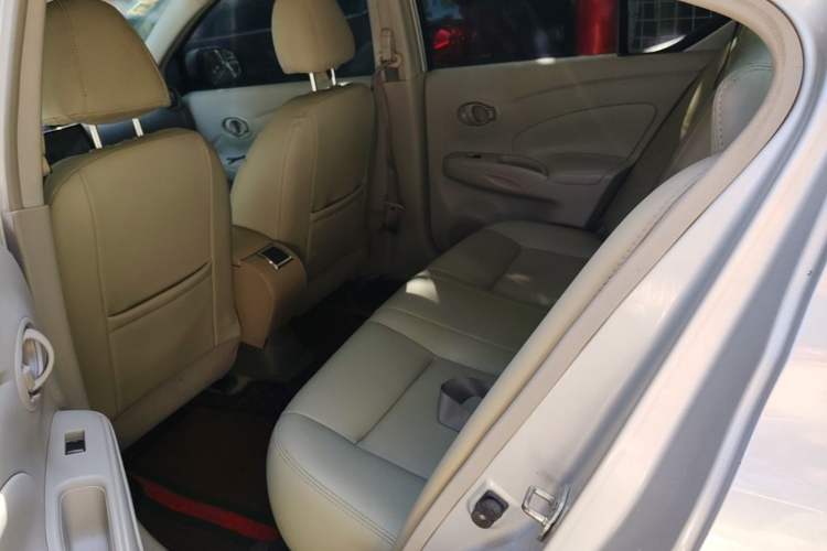 Used Nissan Sunny 2011 1.5XE CVT Comfort Edition Left Rear Seat