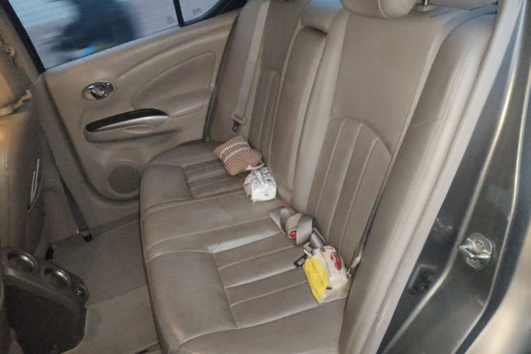 Used Nissan Sunny 2011 1.5XV CVT Deluxe Edition Left Rear Seat