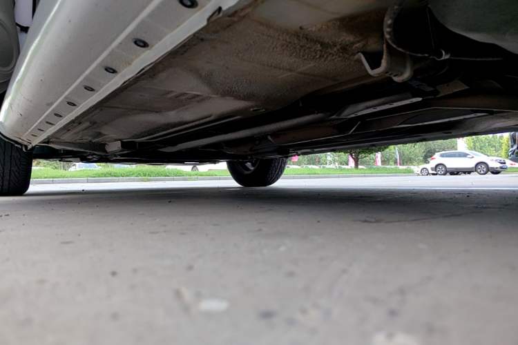 Used Nissan Sunny 2011 1.5XL Manual Deluxe Edition Left Side Sill
