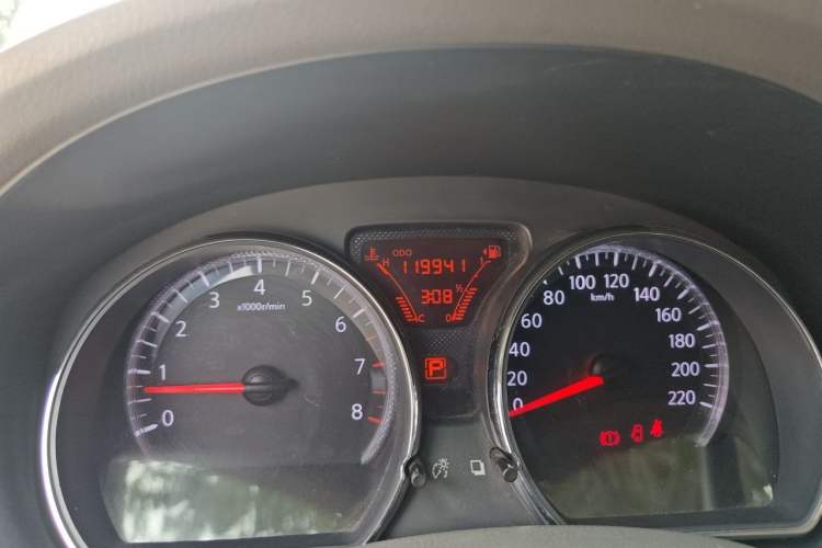 Used Nissan Sunny 2011 1.5XL CVT Luxury Edition Odometer Close Up