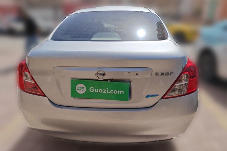 Used Nissan Sunny 2011 1.5XV Manual Luxury Edition Rear