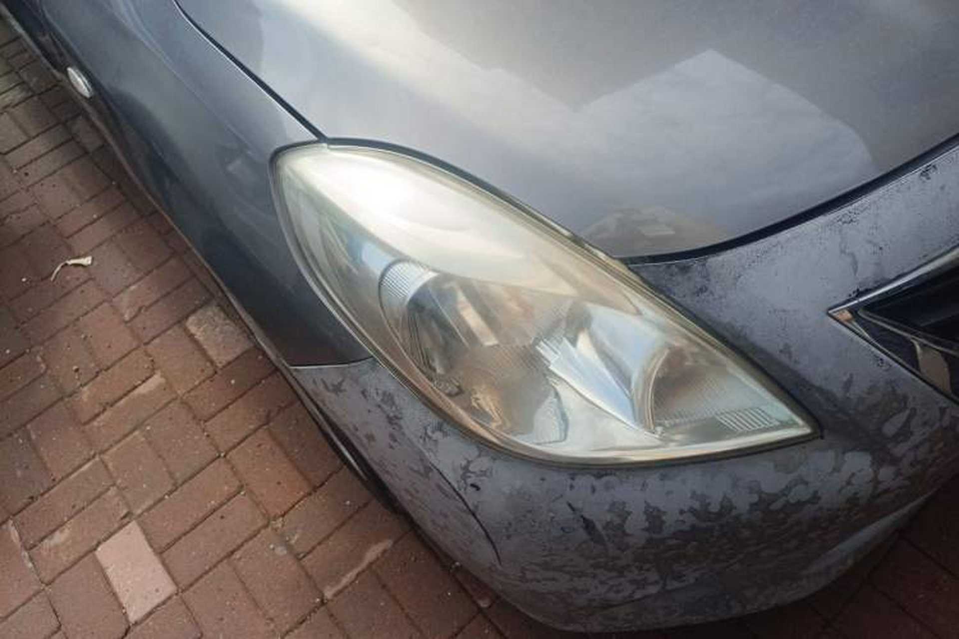 Used Nissan Sunny 2011 1.5XE Manual Comfort Edition Right Front Headlight
