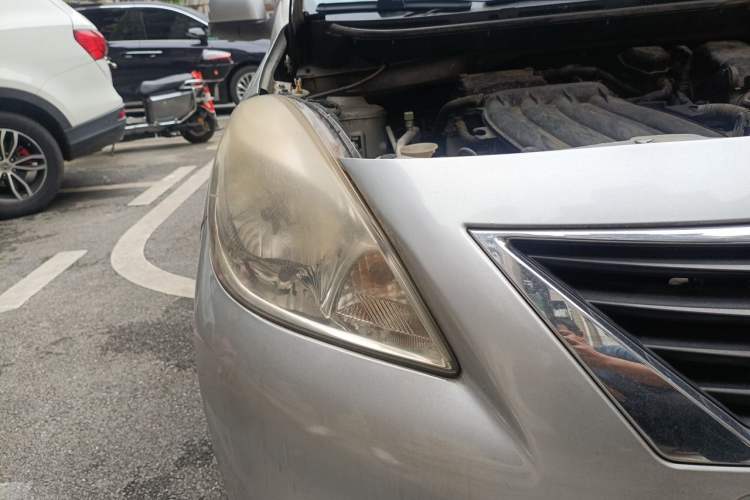 Used Nissan Sunny 2011 1.5XL CVT Luxury Edition Right Front Headlight