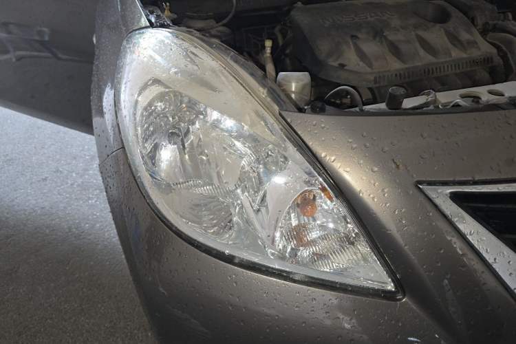 Used Nissan Sunny 2011 1.5XL CVT Luxury Edition Right Front Headlight