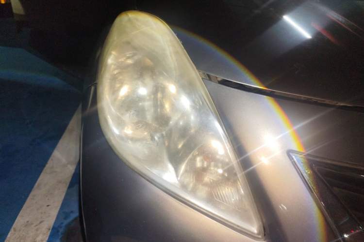 Used Nissan Sunny 2011 1.5XL CVT Luxury Edition Right Front Headlight