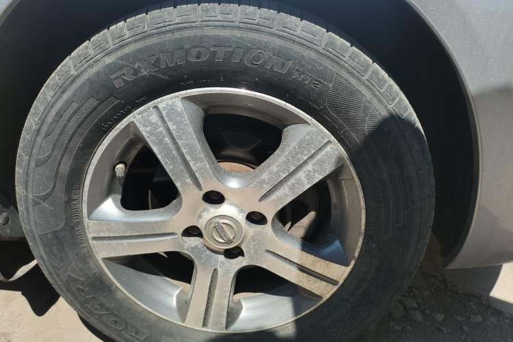 Used Nissan Sunny 2011 1.5XE CVT Comfort Edition Right Front Wheel Hub