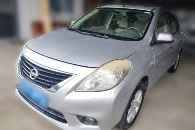 Ojetý Nissan Sunny 2011 1.5XV CVT Deluxe Edition