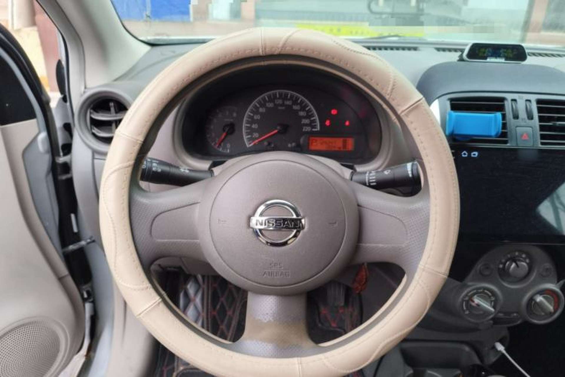 Used Nissan Sunny 2011 1.5XE CVT Comfort Edition Steering Wheel
